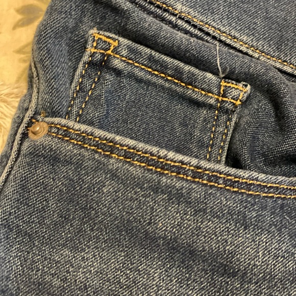 Women’s Levi’s legging’s. Dark wash. Size 28. - Picture 5 of 6